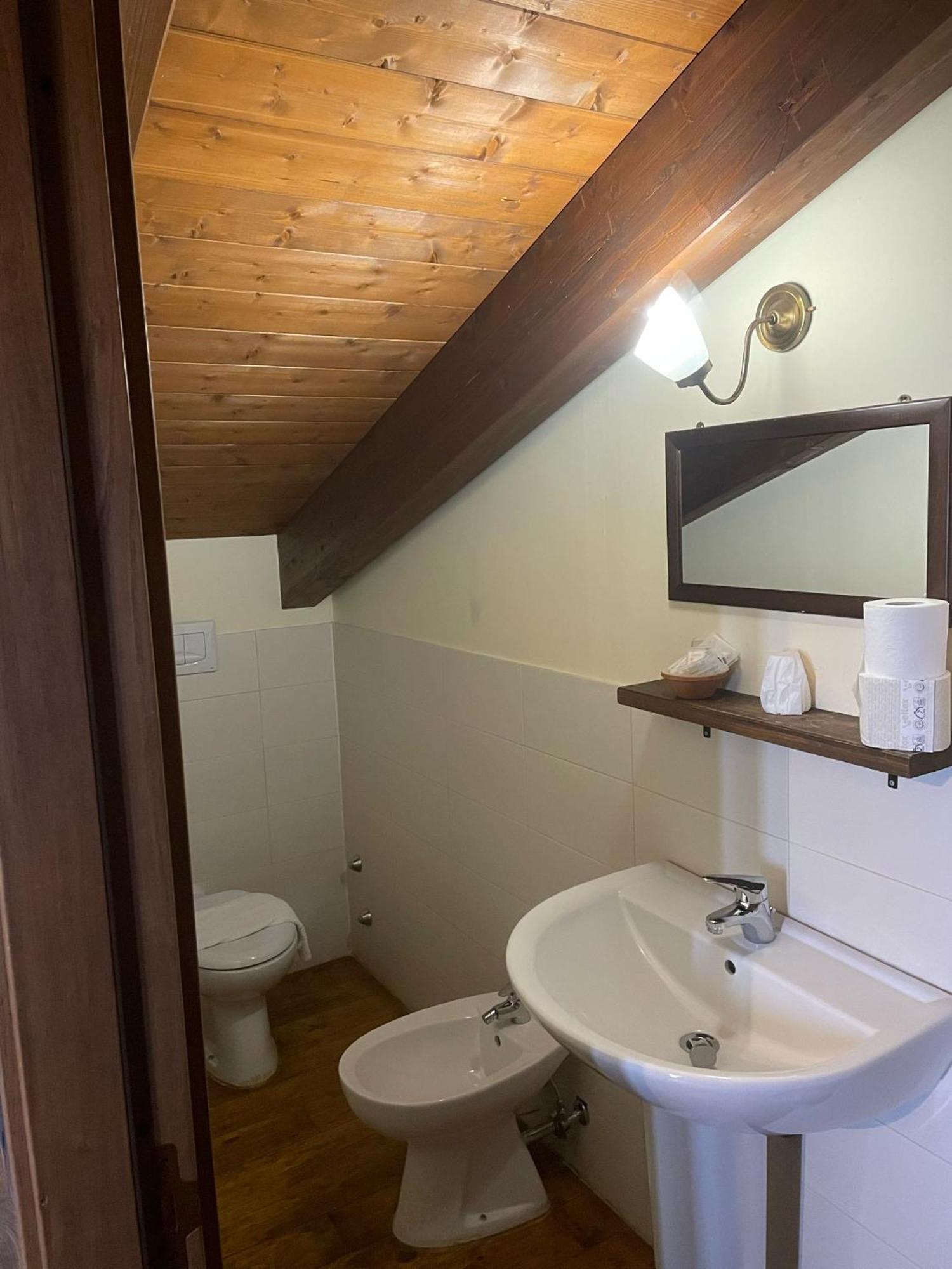 La Locanda Del Poeta Acri Luaran gambar